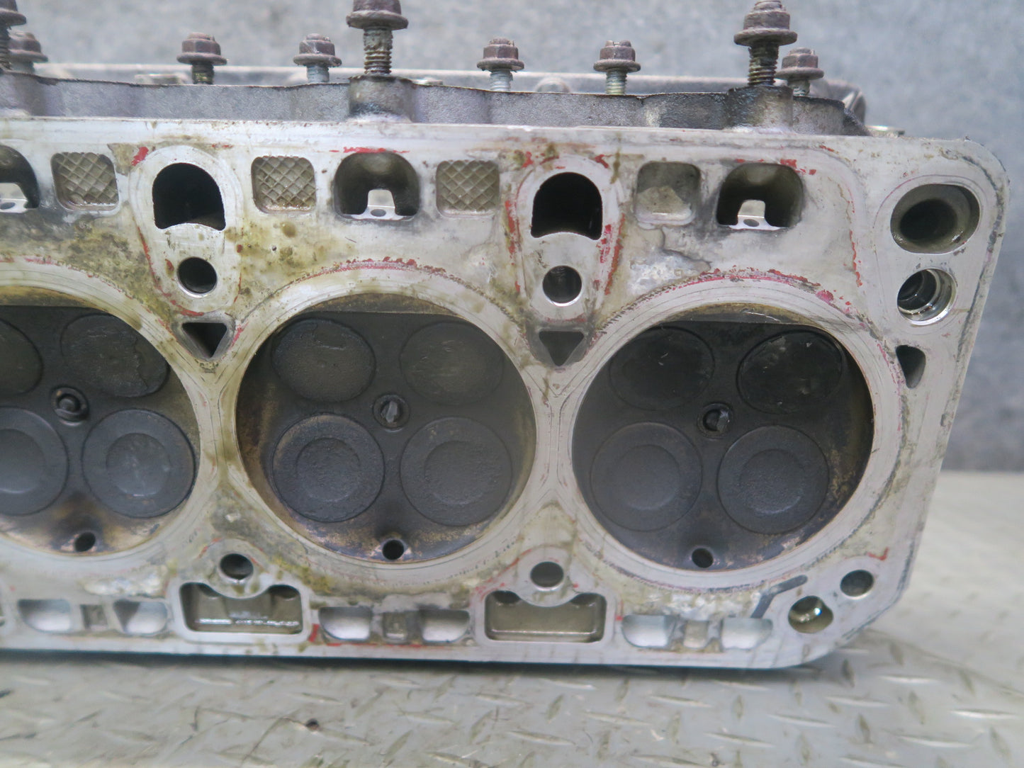 2008-2010 Porsche Cayenne 957 Turbo M48.51 Engine Left Cylinder Head w Camshafts