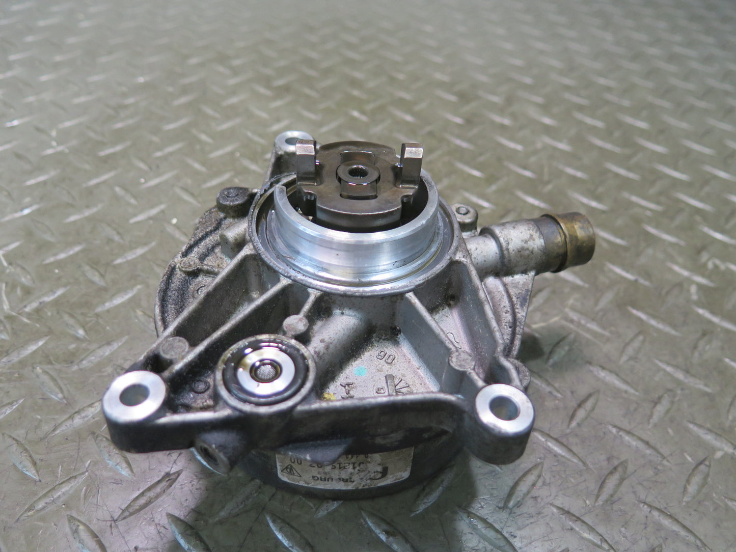 2008 Porsche Cayenne 957 Turbo Engine Vacuum Pump