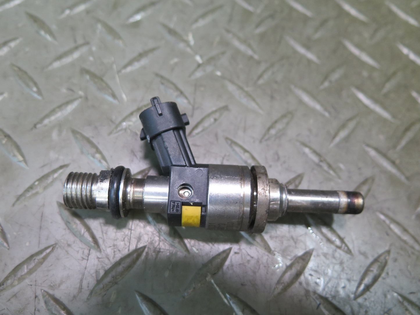 2008-2010 Porsche Cayenne 957 Turbo Fuel Injector Set of 8