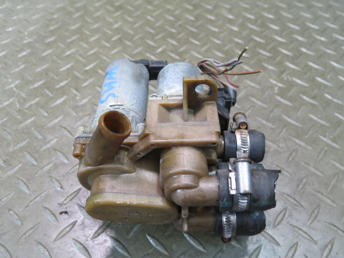 94-99 Mercedes W140 C140 S420 S500 Heater Control Water Valve 0018301484 OEM