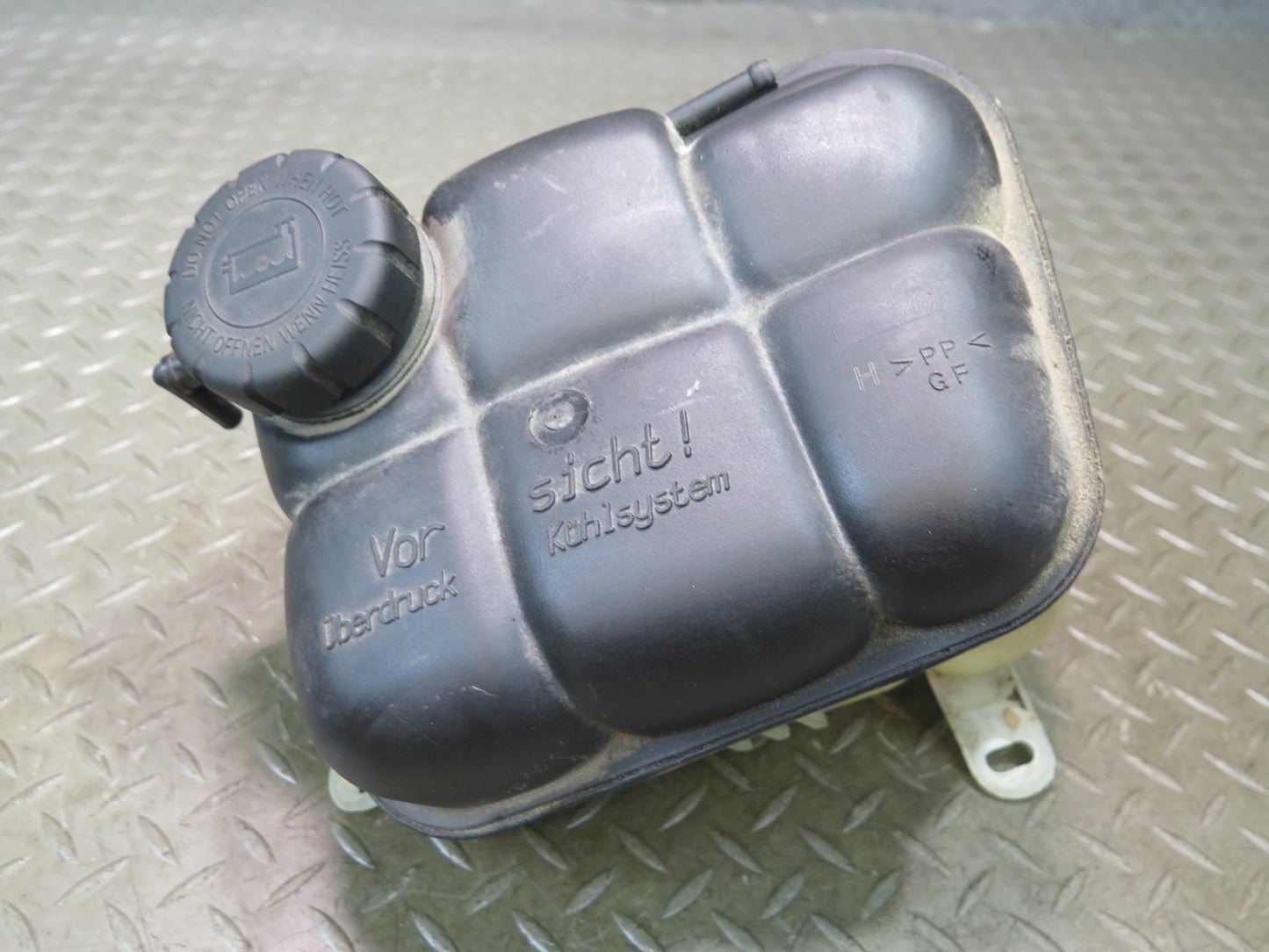 94-99 Mercedes W140 S420 S500 Expansion Overflow Coolant Tank OEM