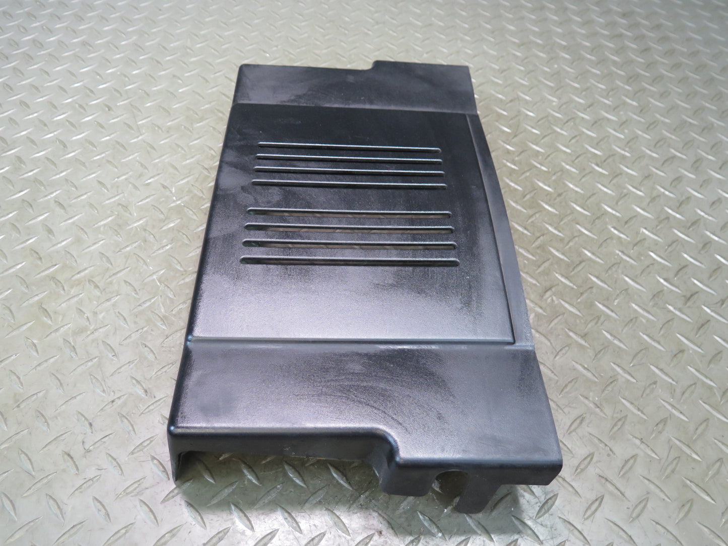 94-99 Mercedes W140 S500 M119 Front Engine Air Cleaner Cover Trim 1190900312 OEM