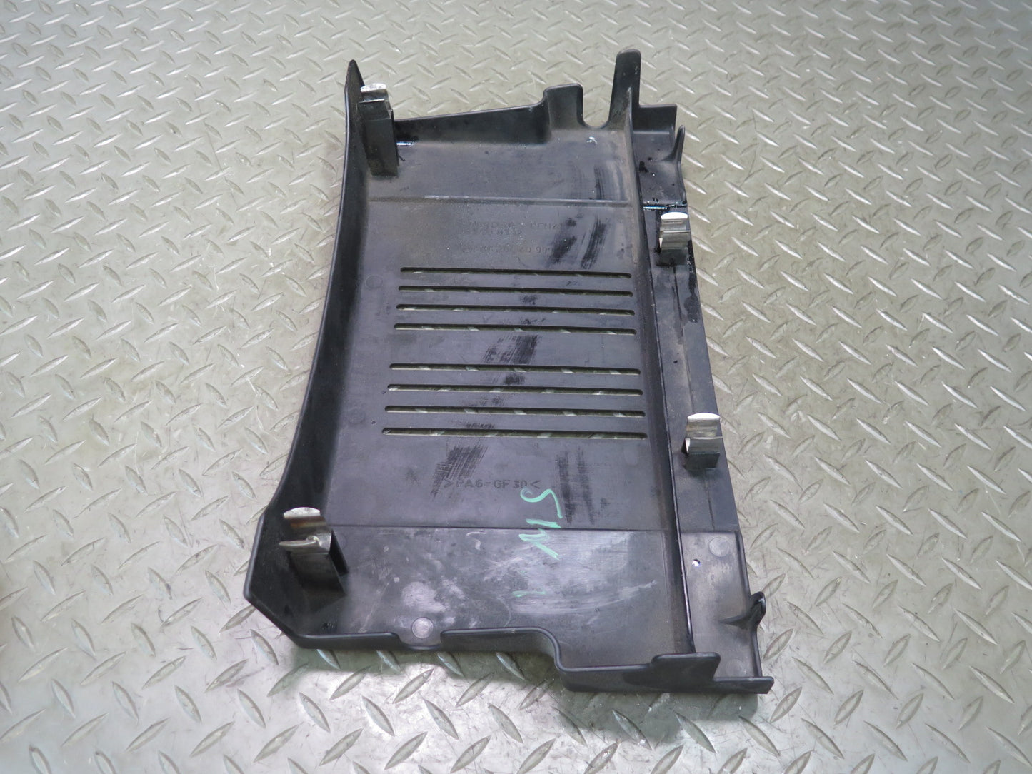 94-99 Mercedes W140 S500 M119 Front Engine Air Cleaner Cover Trim 1190900312 OEM