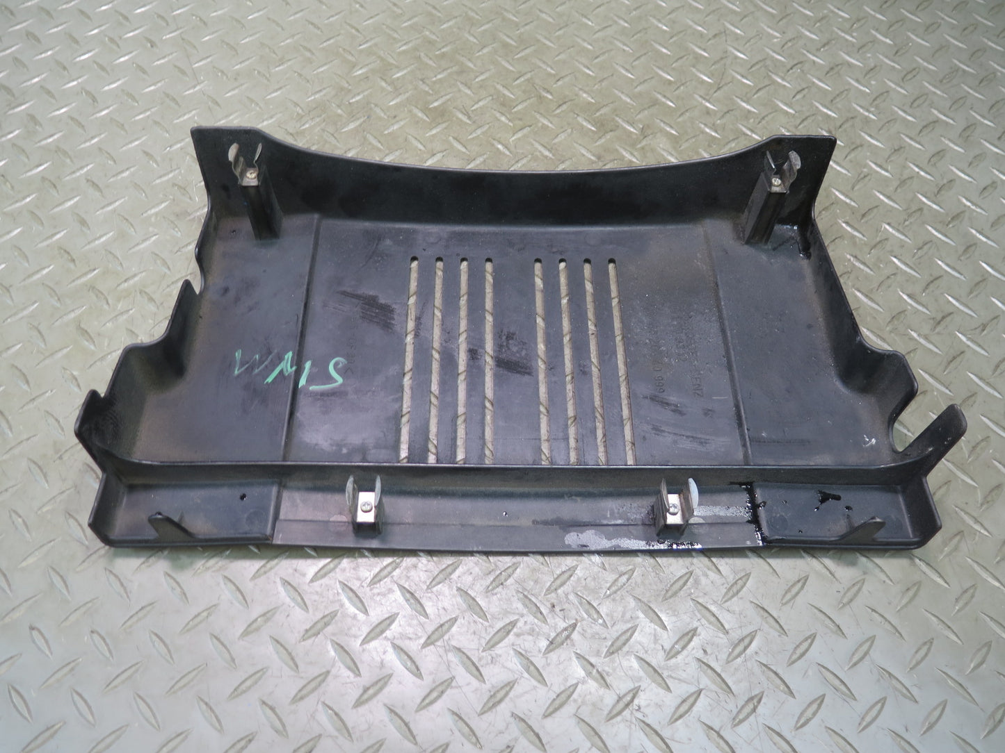 94-99 Mercedes W140 S500 M119 Front Engine Air Cleaner Cover Trim 1190900312 OEM