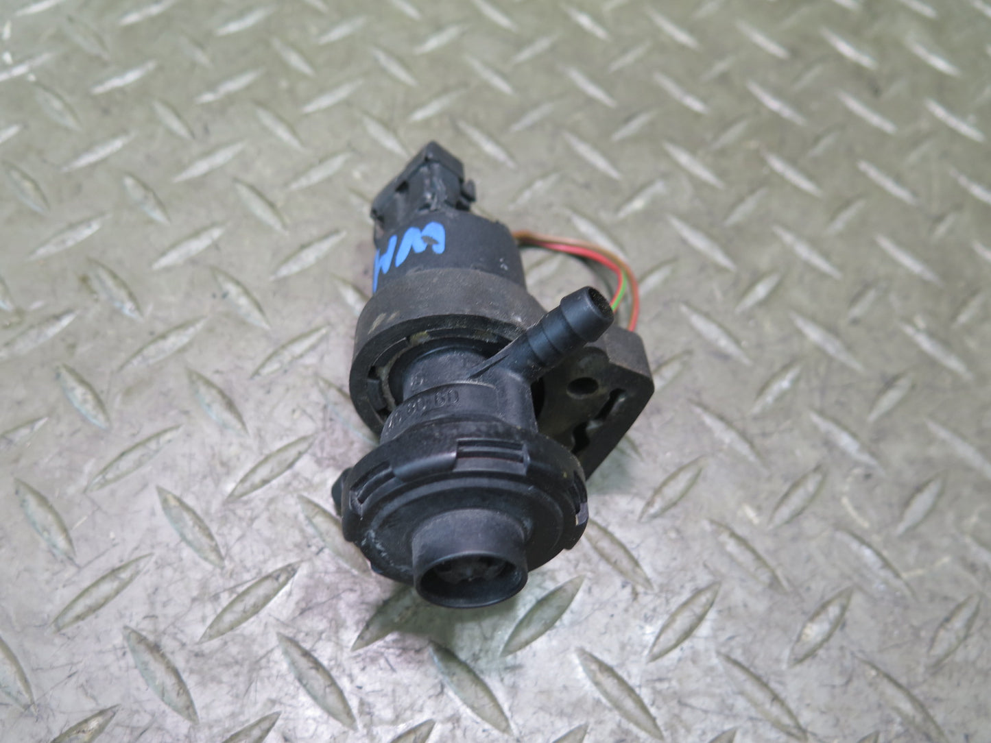 94-99 Mercedes W140 C140 S500 Vacuum Purge Valve Solenoid 0011408060 OEM