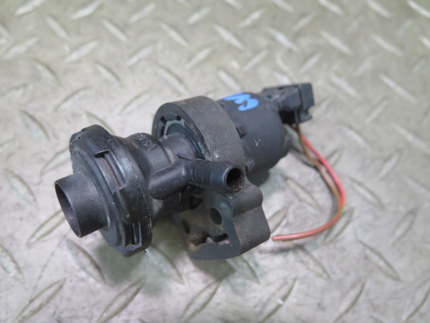 94-99 Mercedes W140 C140 S500 Vacuum Purge Valve Solenoid 0011408060 OEM