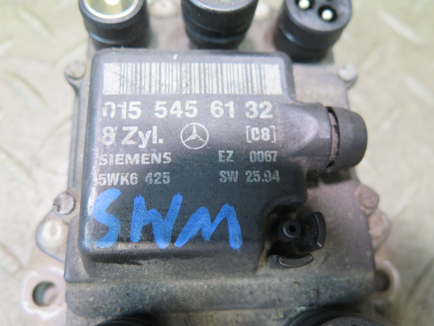 94-95 Mercedes W140 C140 S500 M119 Ignition Control Module 0155456132 OEM