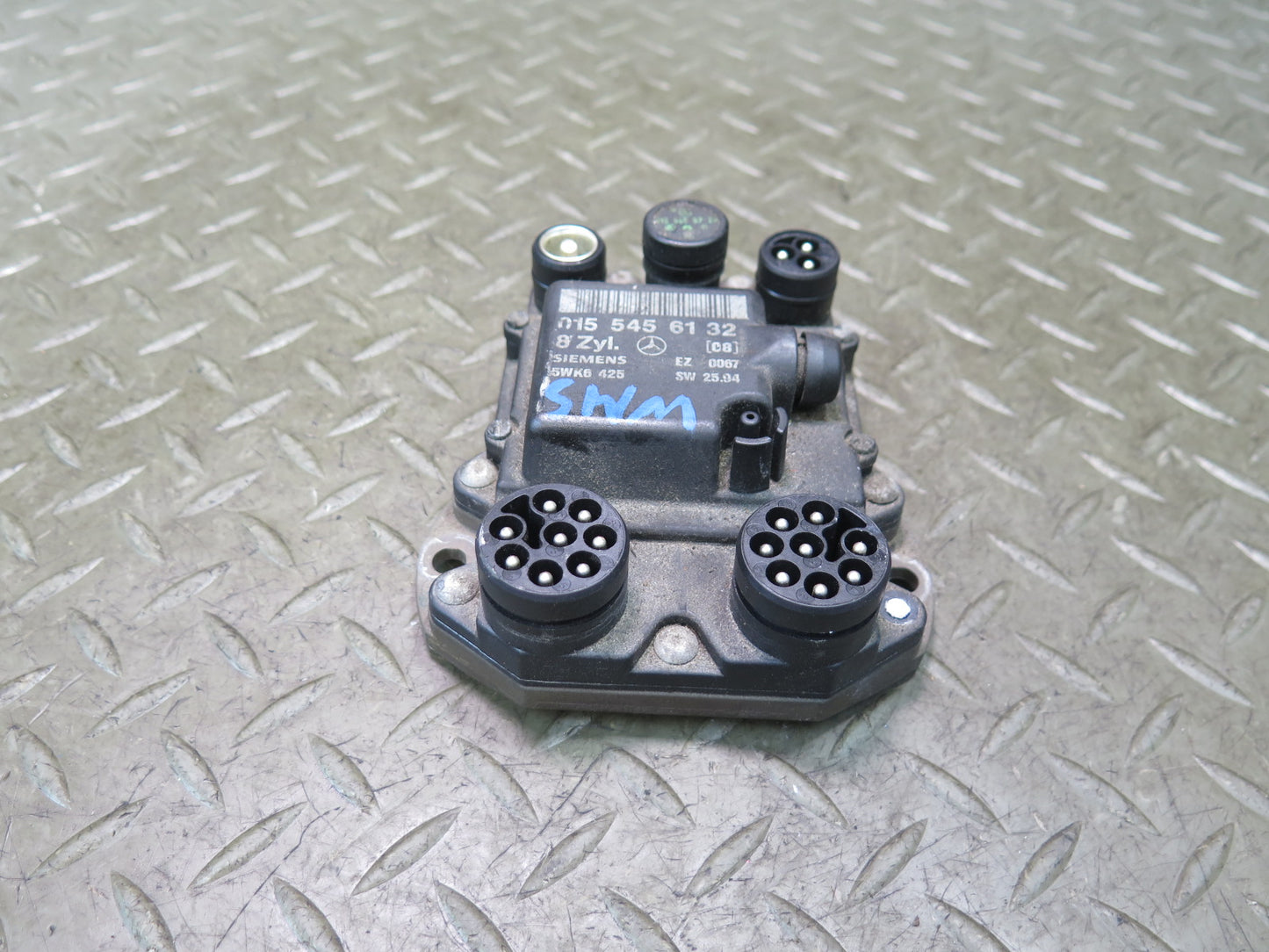 94-95 Mercedes W140 C140 S500 M119 Ignition Control Module 0155456132 OEM