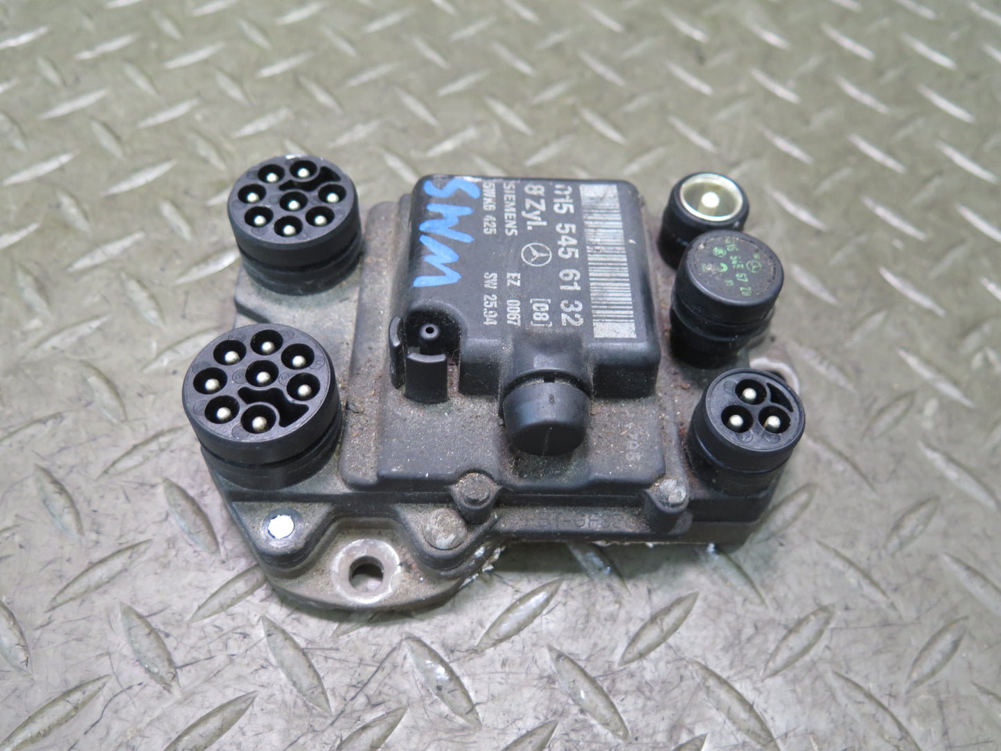 94-95 Mercedes W140 C140 S500 M119 Ignition Control Module 0155456132 OEM