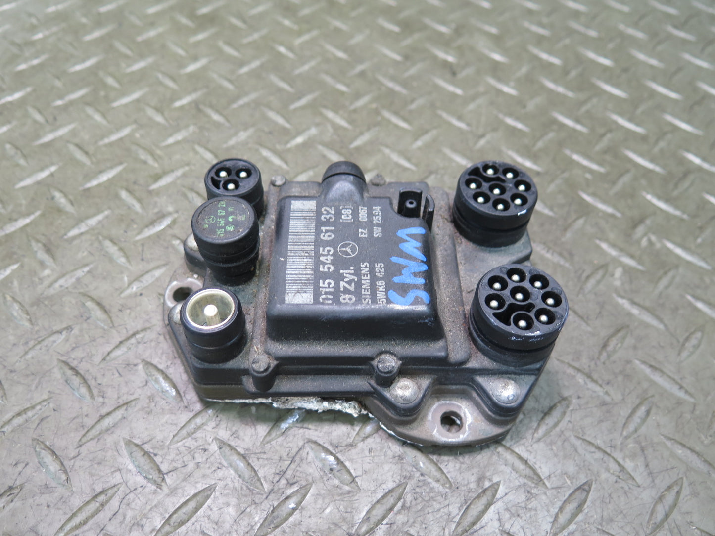 94-95 Mercedes W140 C140 S500 M119 Ignition Control Module 0155456132 OEM
