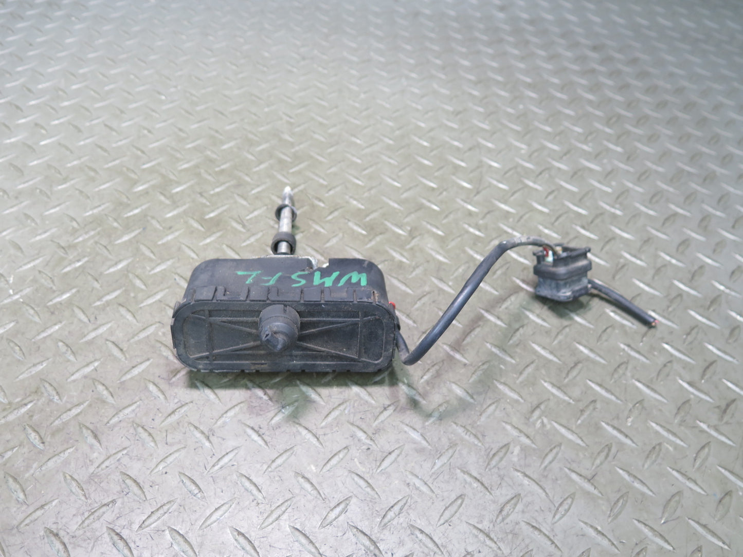 94-99 Mercedes W140 S420 S500 Front Left Headlight Wiper Motor 1408201342 OEM