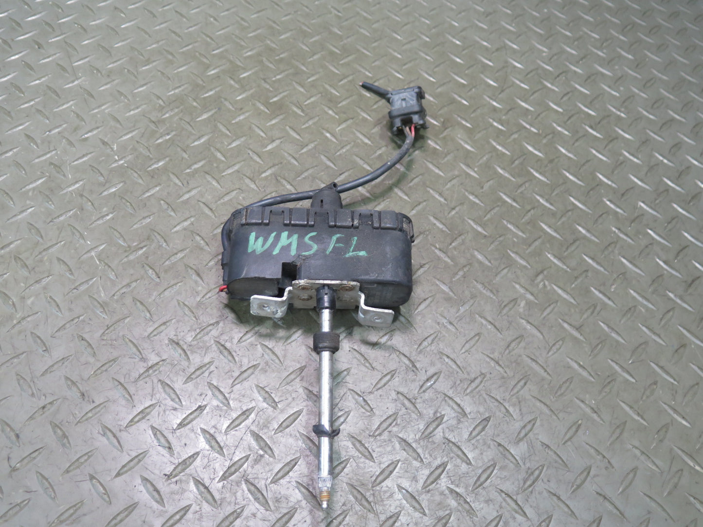 94-99 Mercedes W140 S420 S500 Front Left Headlight Wiper Motor 1408201342 OEM