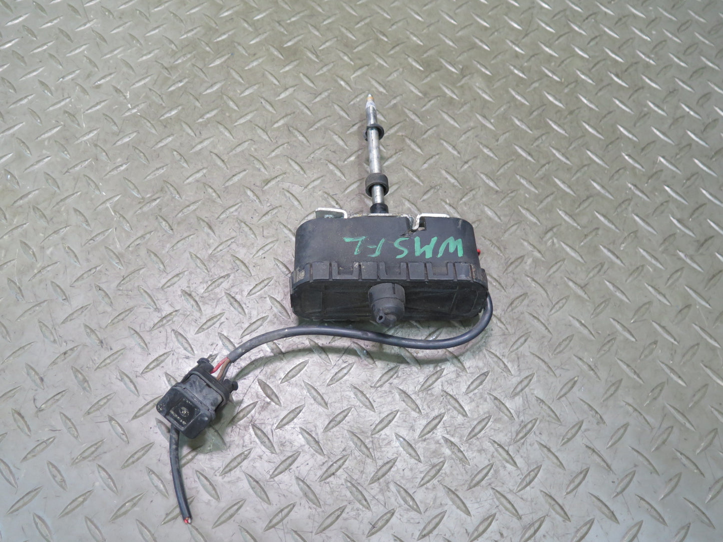 94-99 Mercedes W140 S420 S500 Front Left Headlight Wiper Motor 1408201342 OEM