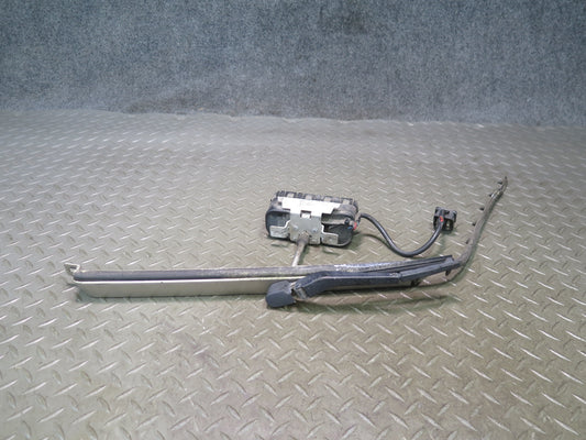 94-99 Mercedes W140 S420 S500 Front Right Headlight Wiper Arm w Motor & Trim OEM