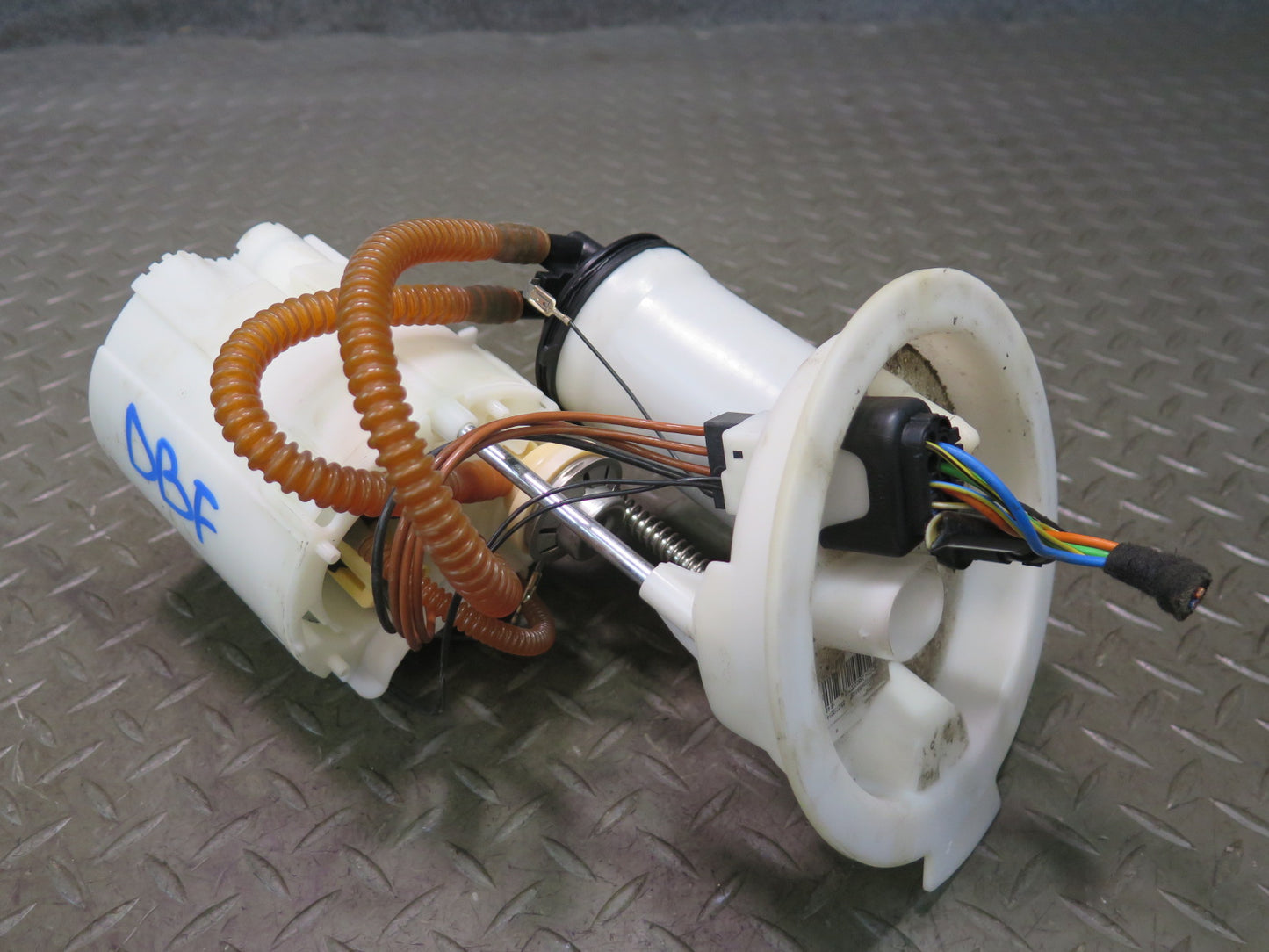 2015-2020 BMW F82 F83 M4 3.0L S55 Fuel Pump Level Sensor Assembly