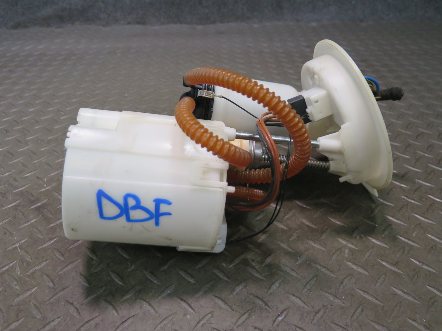 2015-2020 BMW F82 F83 M4 3.0L S55 Fuel Pump Level Sensor Assembly