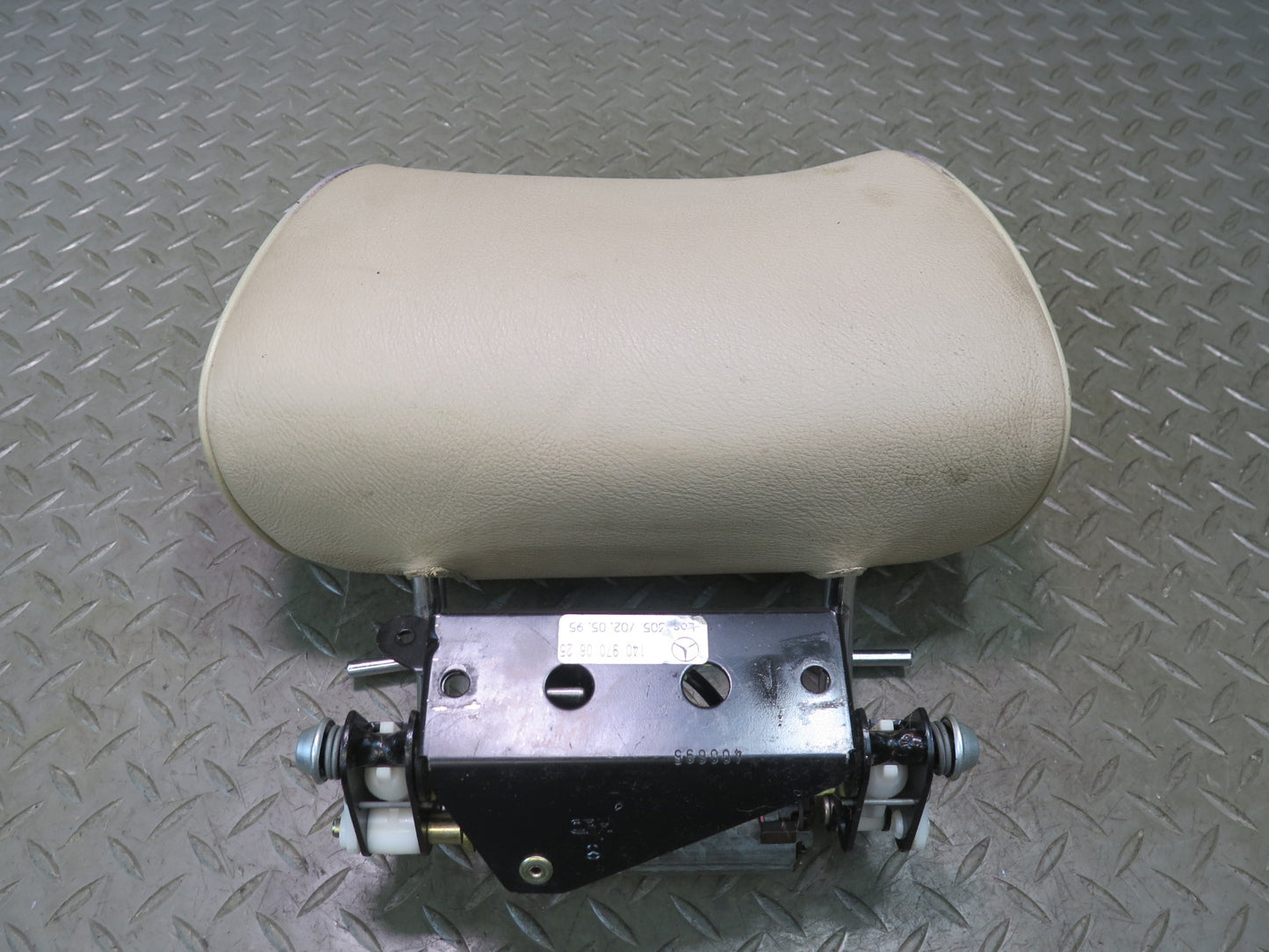 94-99 Mercedes W140 S500 Set of 2 Rear Left & Right Seat Active Headrest OEM