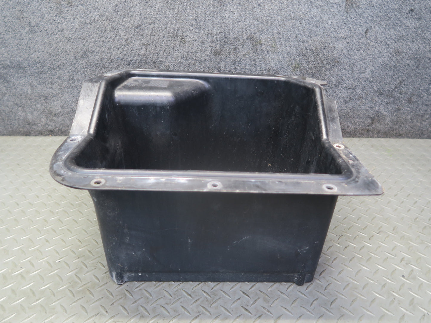 2008 Volkswagen VW Golf R MK5 R32 Battery Tray 1K6801287 OEM