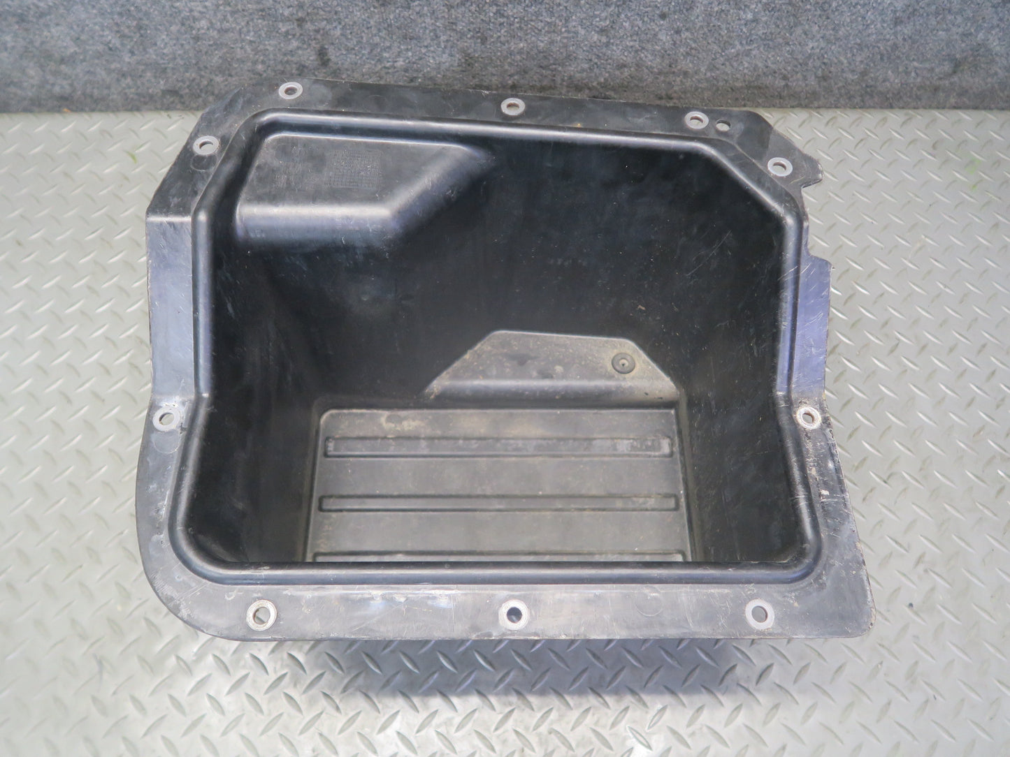 2008 Volkswagen VW Golf R MK5 R32 Battery Tray 1K6801287 OEM