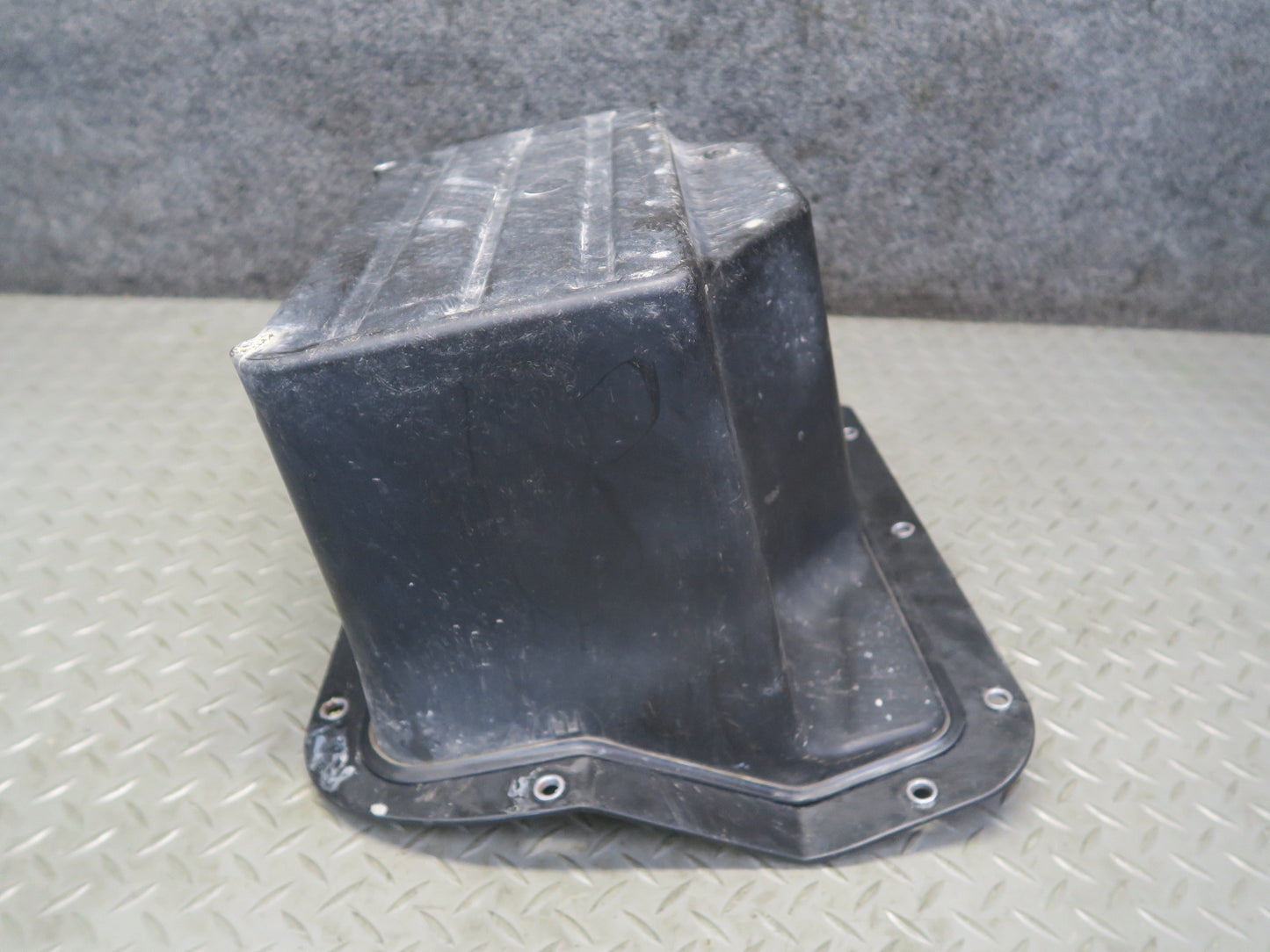 2008 Volkswagen VW Golf R MK5 R32 Battery Tray 1K6801287 OEM