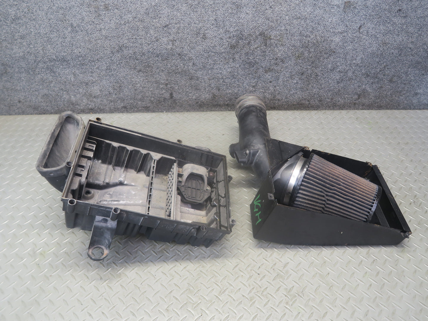 2008 VW Golf MK5 R32 AFE Power Air Intake Cleaner Filter Box w MAF Sensor