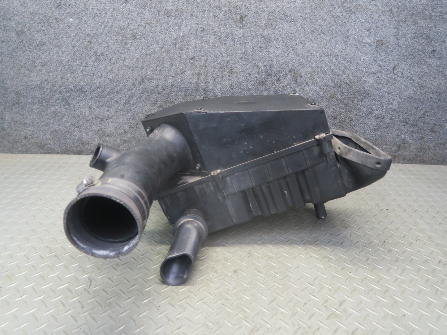 2008 VW Golf MK5 R32 AFE Power Air Intake Cleaner Filter Box w MAF Sensor