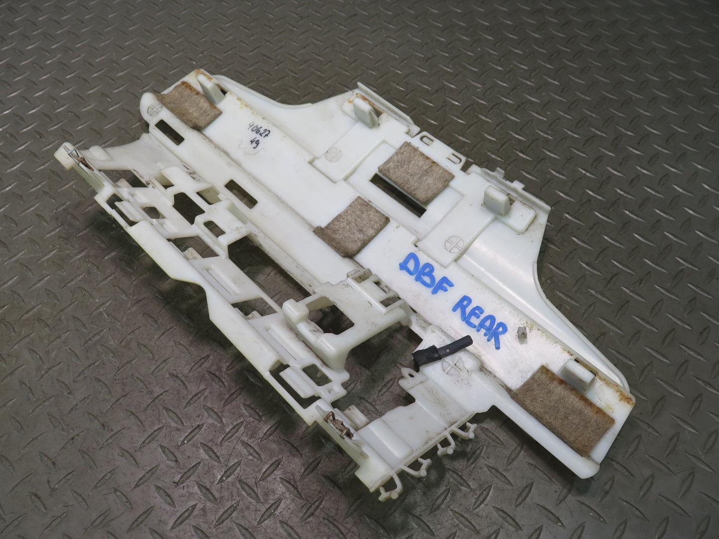 2015-2020 BMW F82 F83 M4 Rear Bumper Center Reinforcement Support Bracket