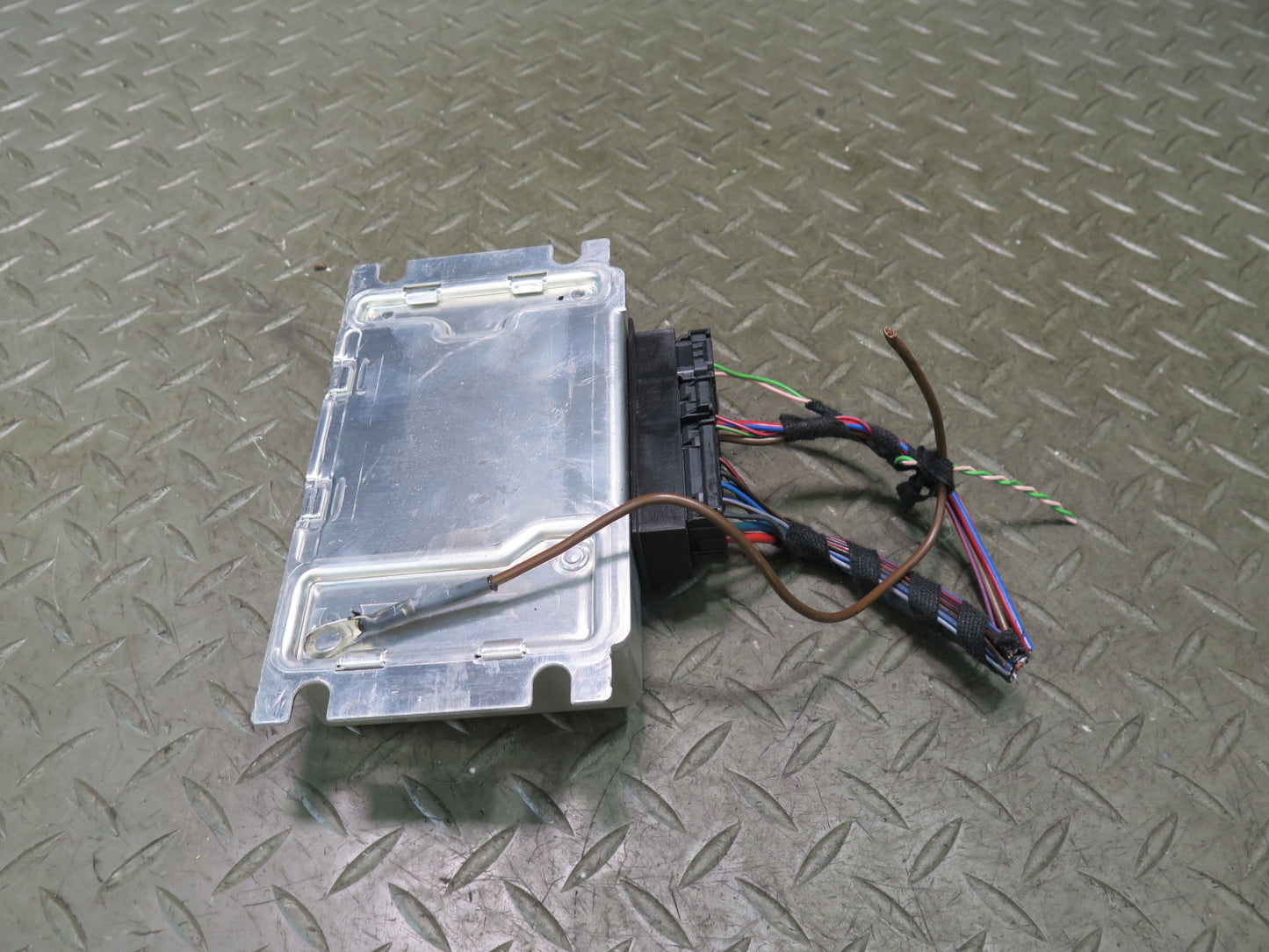 2015-2020 BMW F82 F83 M4 Rear Differential Lock Control Module Unit