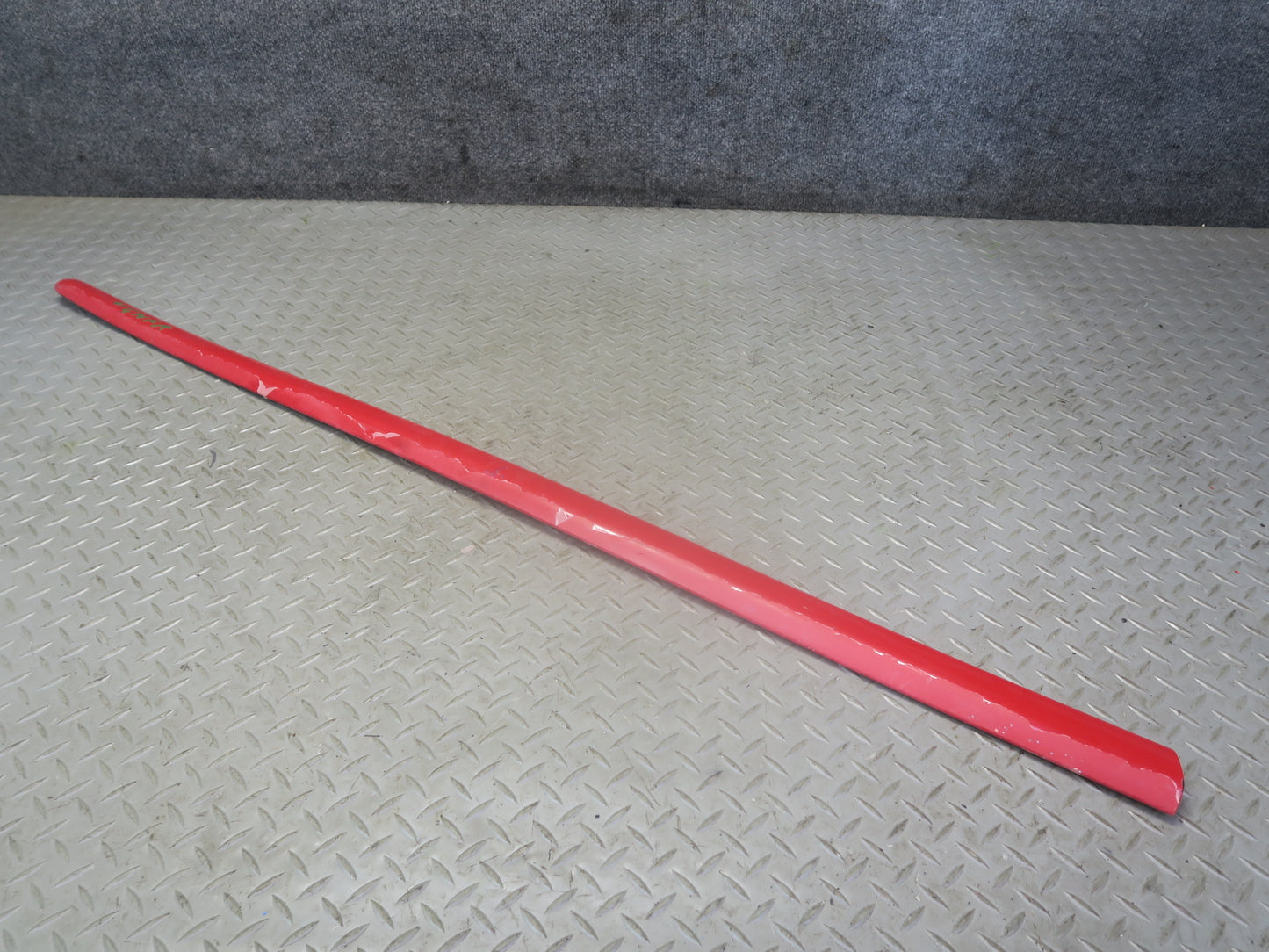 06-09 VW Golf MK5 R32 2DOOR Set of 2 Right Door & Rear Quarter Trim Molding OEM