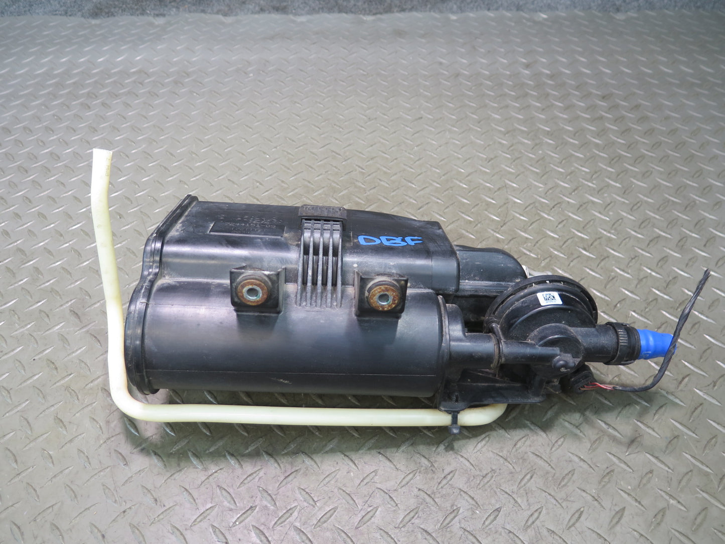 2015-2020 BMW F82 F83 M4 Fuel Evaporator Vapor Charcoal Canister