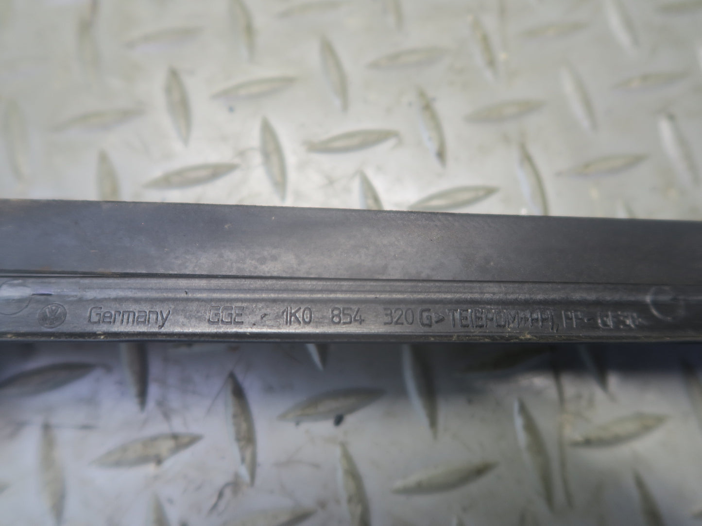 06-09 VW Golf MK5 R32 Set of 2 Windshield Exterior A Pillar Trim Molding OEM