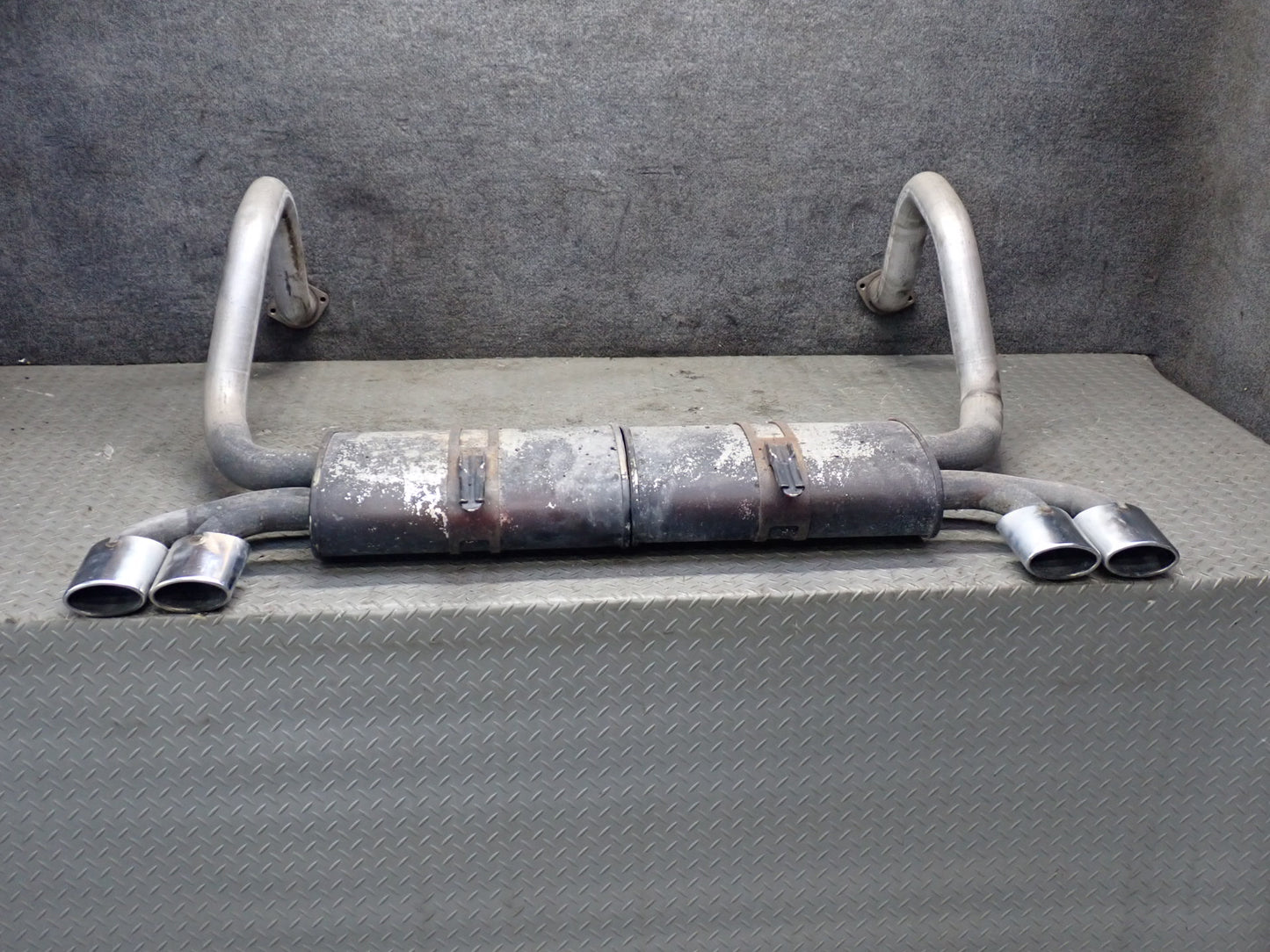 97-99 Chevrolet Corvette C5 Rear Left & Right Exhaust Muffler w Tips Set 45K OEM