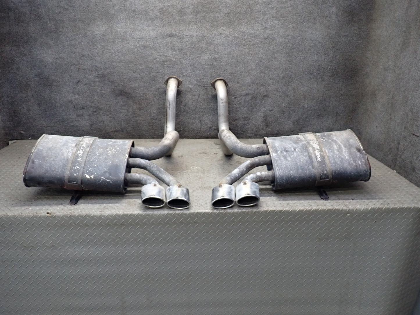97-99 Chevrolet Corvette C5 Rear Left & Right Exhaust Muffler w Tips Set 45K OEM