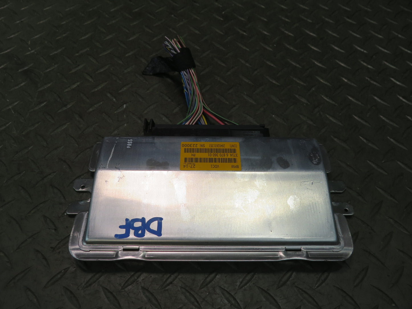 2012-2015 BMW F30 F82 M4 EDC Adaptive Suspension Control Module Unit