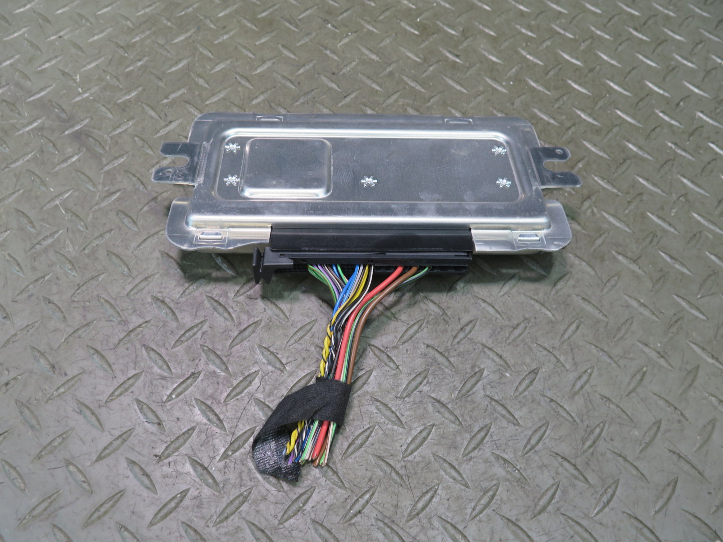 2012-2015 BMW F30 F82 M4 EDC Adaptive Suspension Control Module Unit
