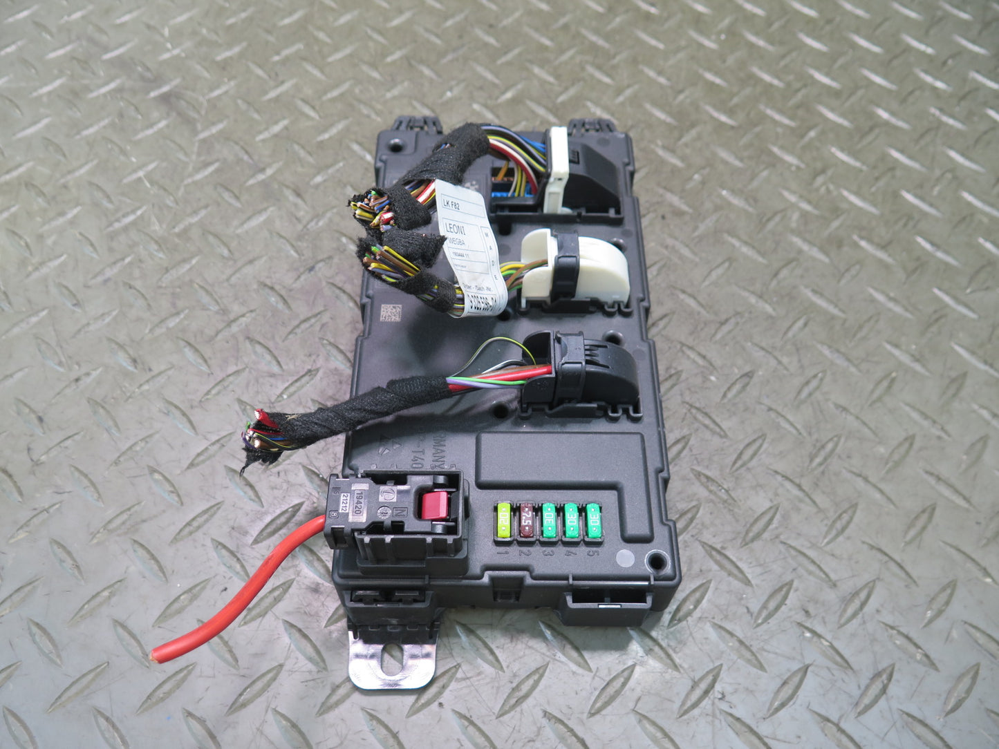 2015-2016 BMW F82 F83 M4 Rear BCM Body Control Module Fuse Box Unit