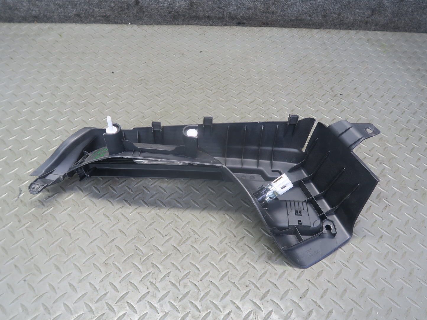 06-09 VW Golf MK5 R32 Set of 2 Rear Cargo Shelf Interior Trim Cover Panel OEM