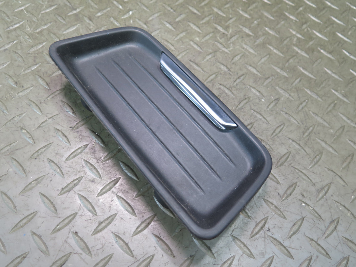 2012-2016 BMW F30 F82 M4 Central Console Oddments Tray Insert