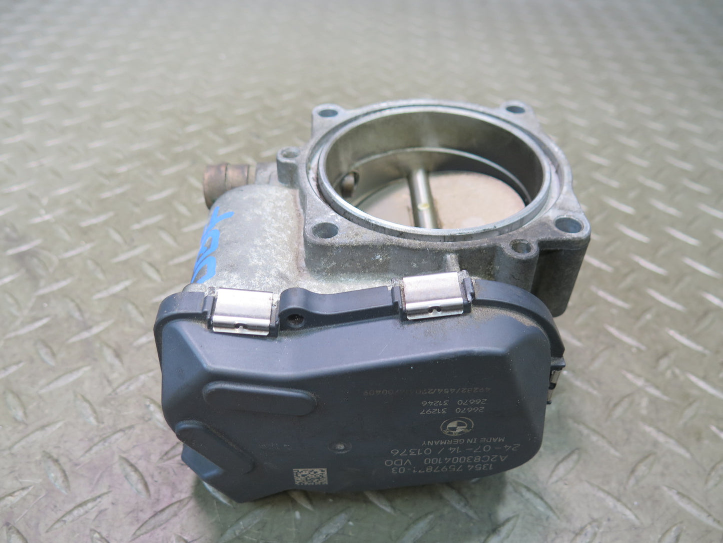 2015-2020 BMW F82 F83 M4 S55 Engine Air Throttle Body Assembly 7597871