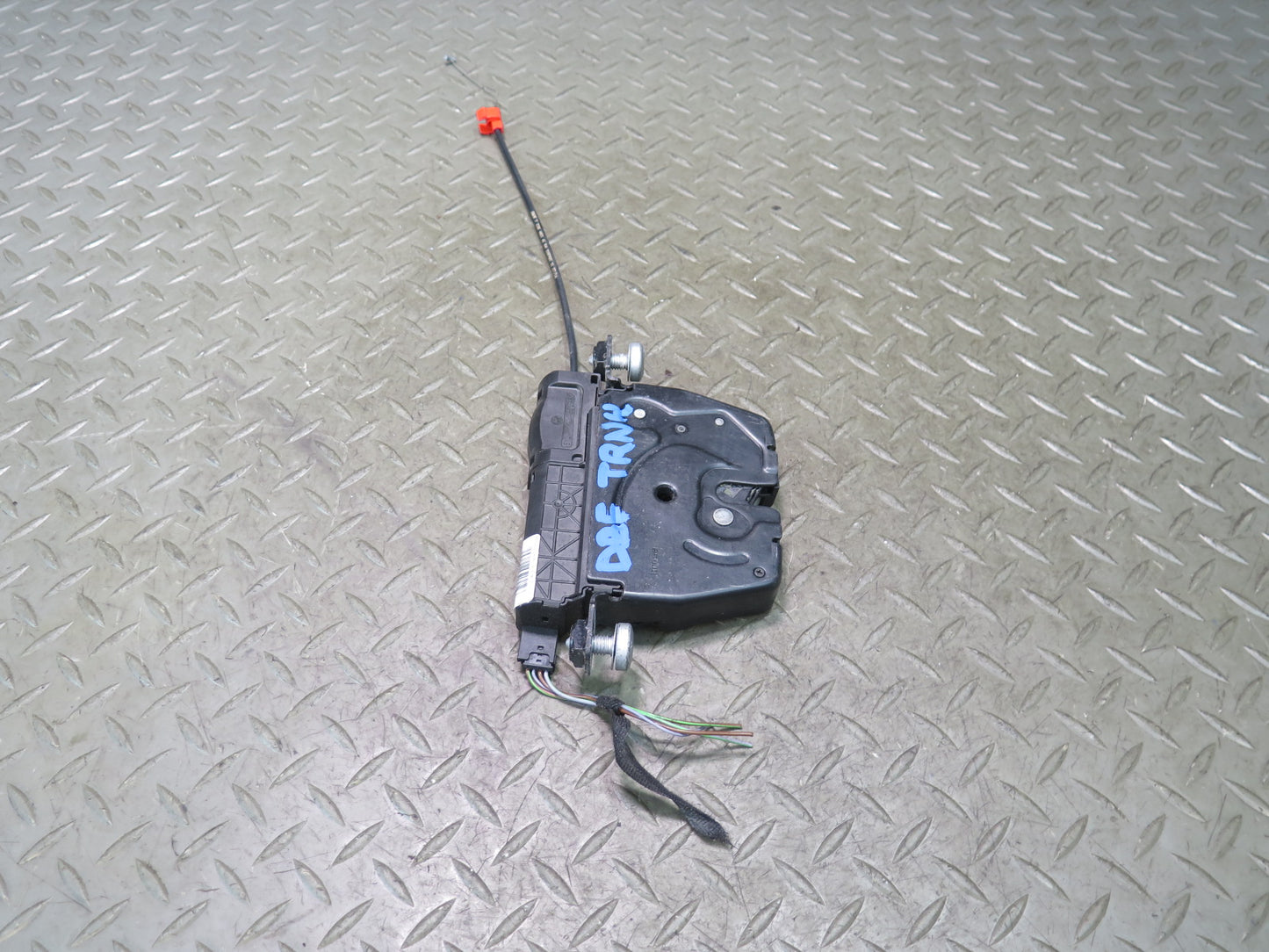 2012-2016 BMW F30 F82 M4 Rear Trunk Lid Lock Actuator Latch