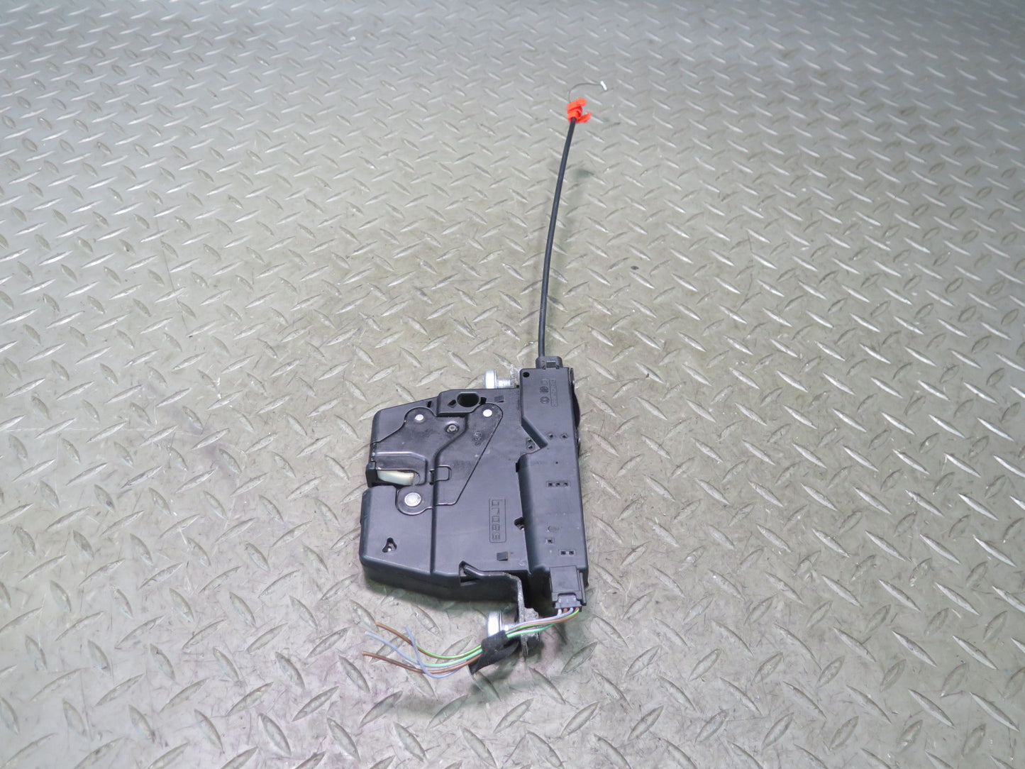 2012-2016 BMW F30 F82 M4 Rear Trunk Lid Lock Actuator Latch