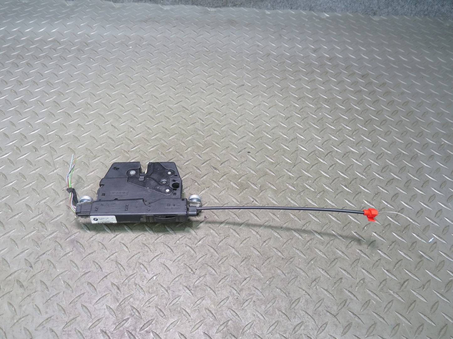 2012-2016 BMW F30 F82 M4 Rear Trunk Lid Lock Actuator Latch