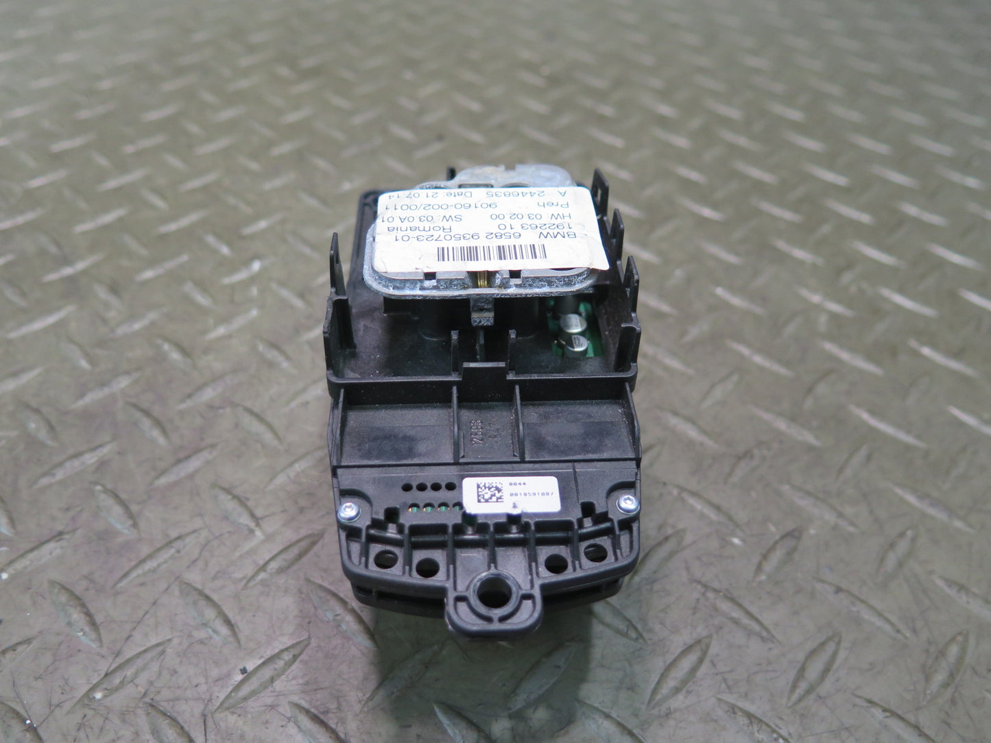 2012-2016 BMW F30 F82 F83 M4 Idrive Media Navigation Controller Switch