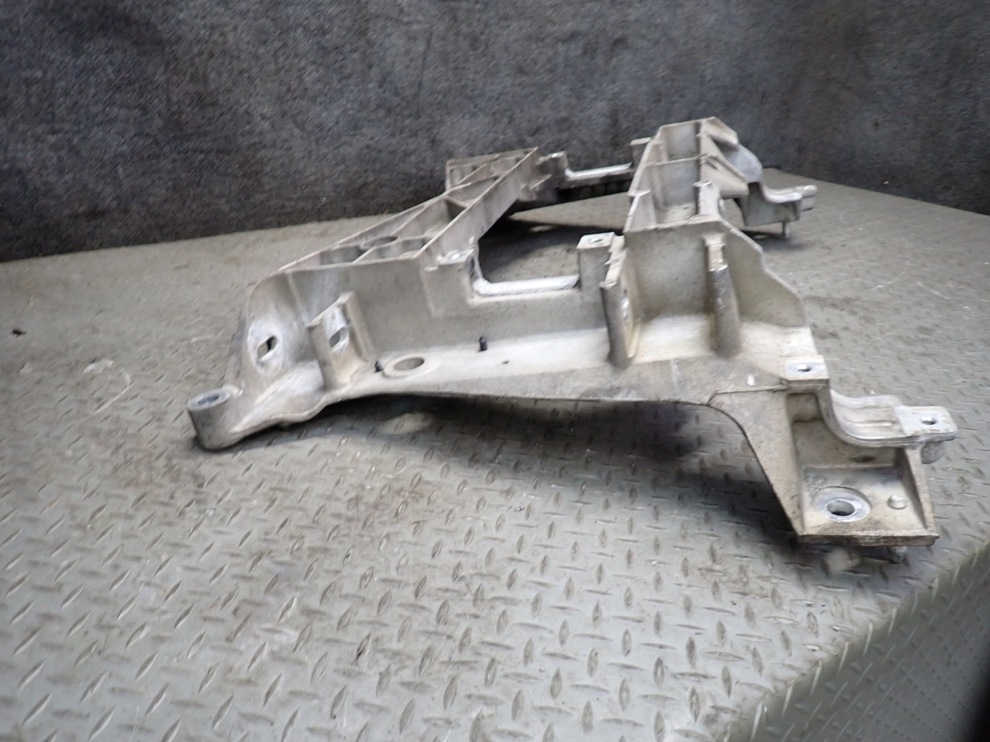97-04 Chevrolet Corvette C5 Front Engine Subframe Crossmember Carrier 45K OEM