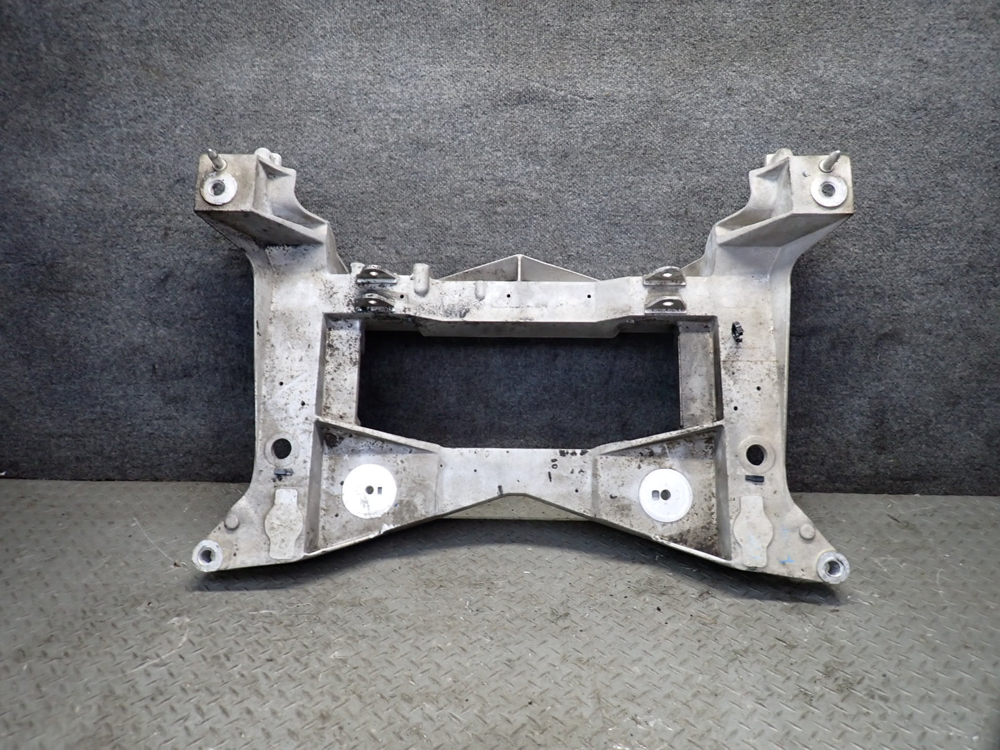 97-04 Chevrolet Corvette C5 Front Engine Subframe Crossmember Carrier 45K OEM