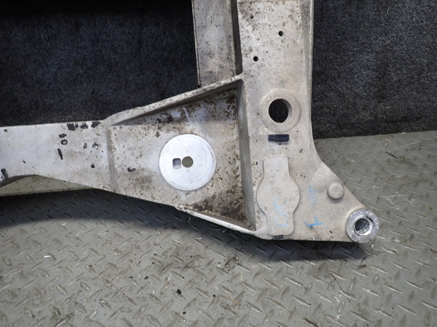 97-04 Chevrolet Corvette C5 Front Engine Subframe Crossmember Carrier 45K OEM