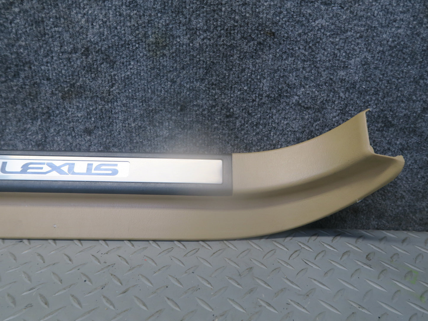 06-07 Lexus Z40 SC430 Set of 2 Left & Right Door Step Scuff Sill Plate Trim OEM