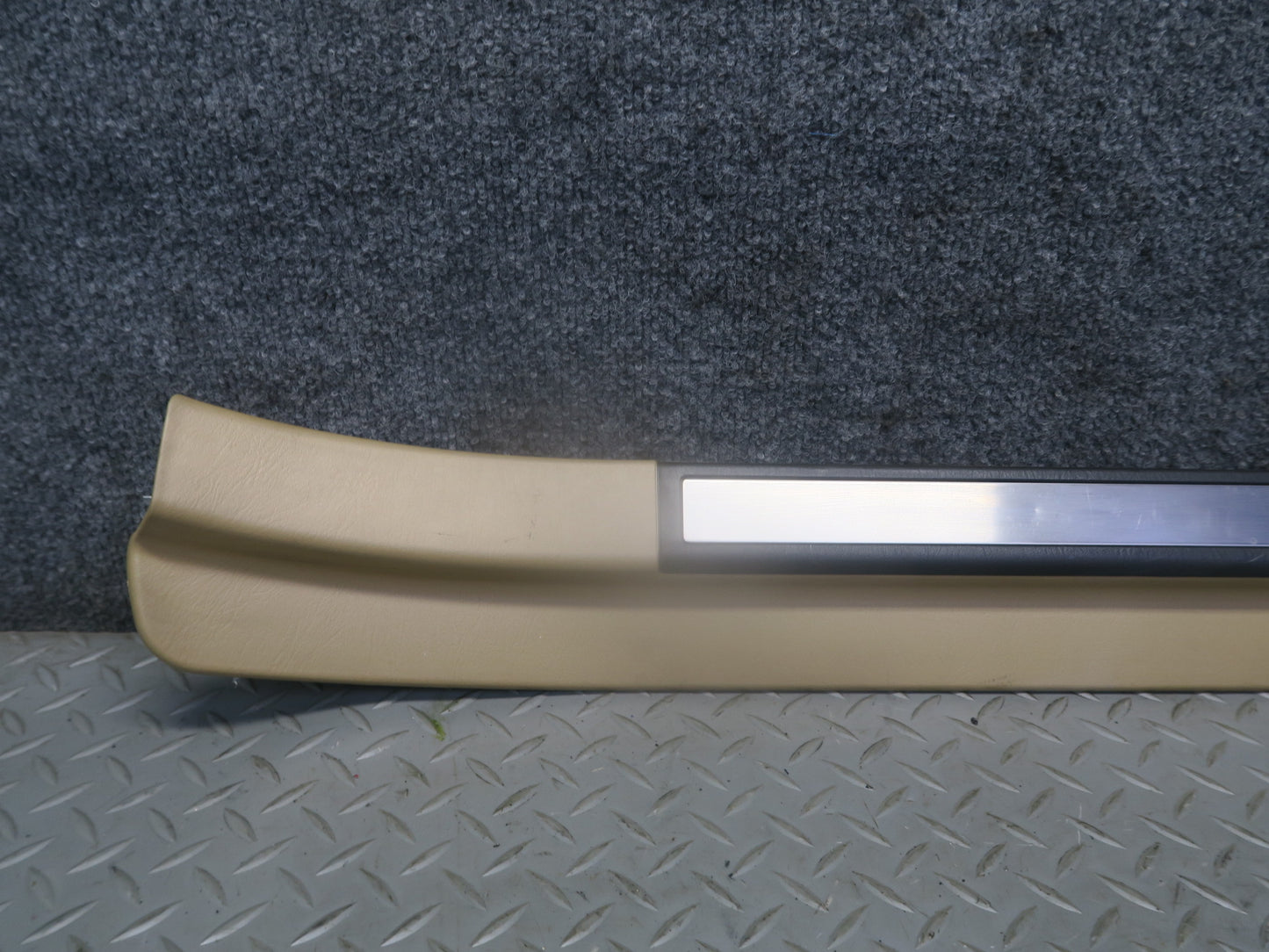 06-07 Lexus Z40 SC430 Set of 2 Left & Right Door Step Scuff Sill Plate Trim OEM