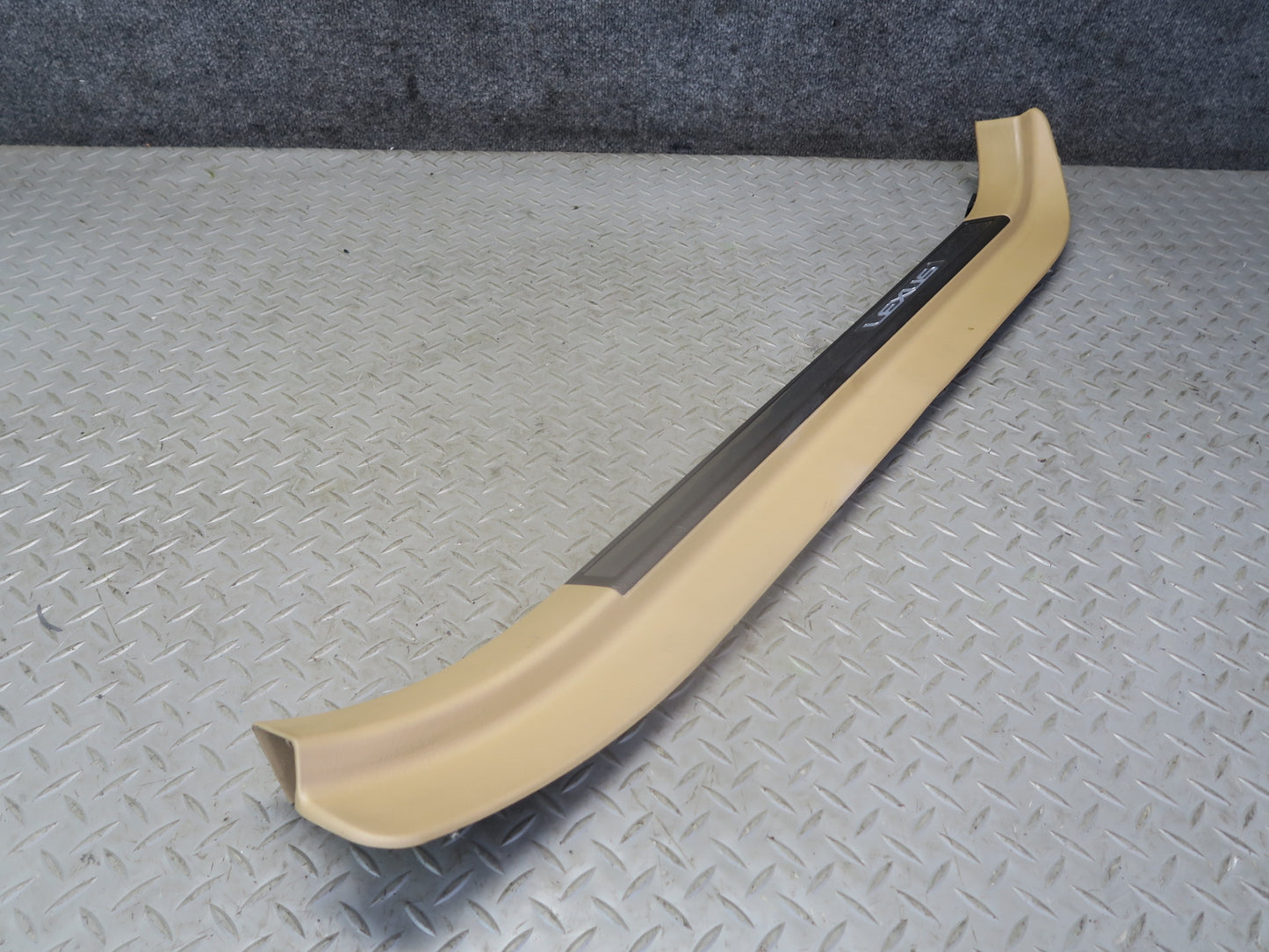 06-07 Lexus Z40 SC430 Set of 2 Left & Right Door Step Scuff Sill Plate Trim OEM