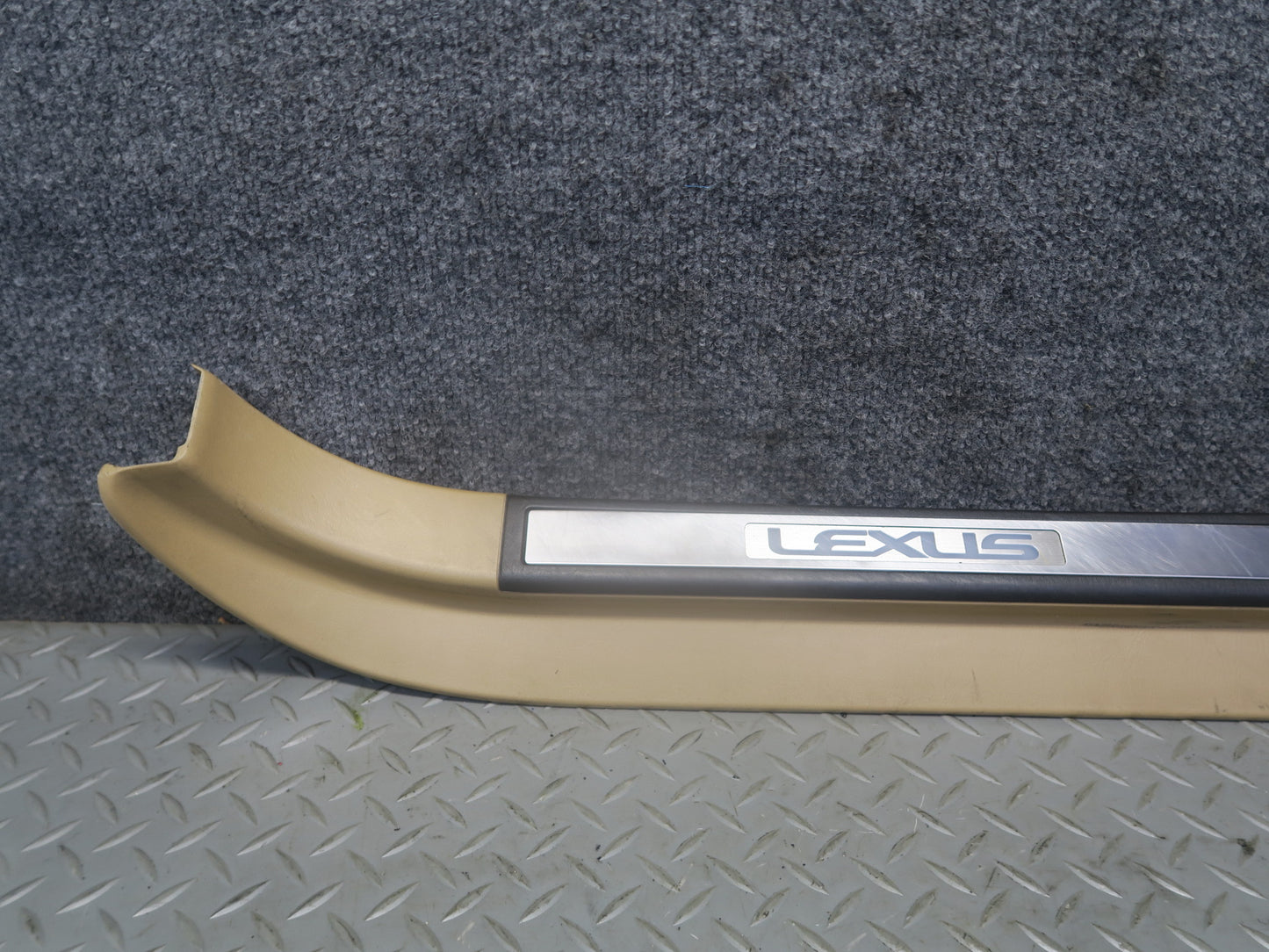 06-07 Lexus Z40 SC430 Set of 2 Left & Right Door Step Scuff Sill Plate Trim OEM